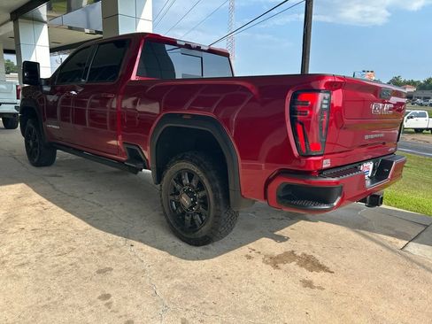 Used 2024 GMC Sierra 2500 AT4 w/ AT4 Premium Plus Package AWD/4WD image 5