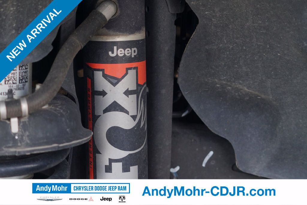 Used 2021 Jeep Gladiator Mojave AWD/4WD image 14