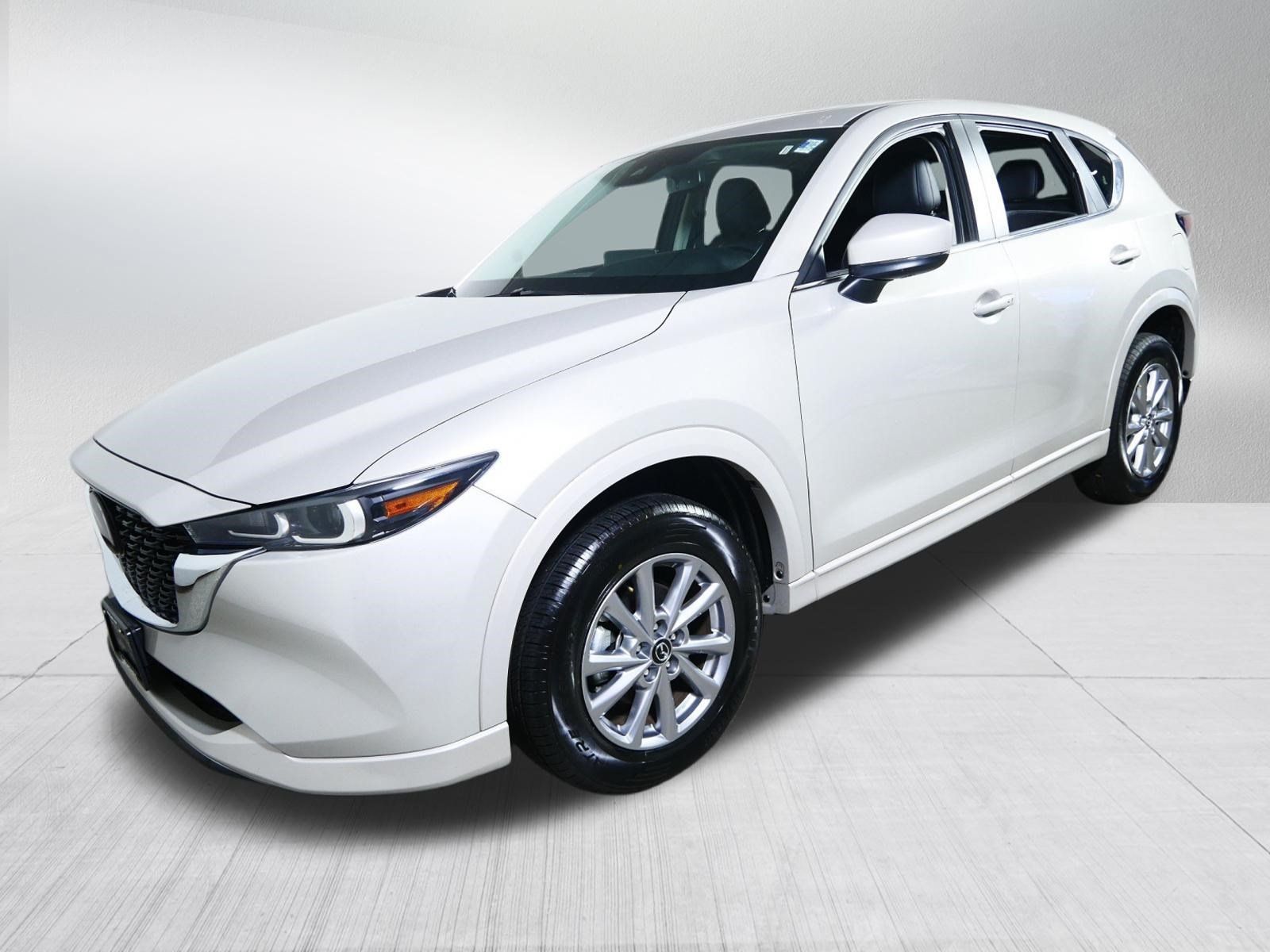 Used 2025 MAZDA CX-5 AWD 2.5 S w/ Preferred Package image 3