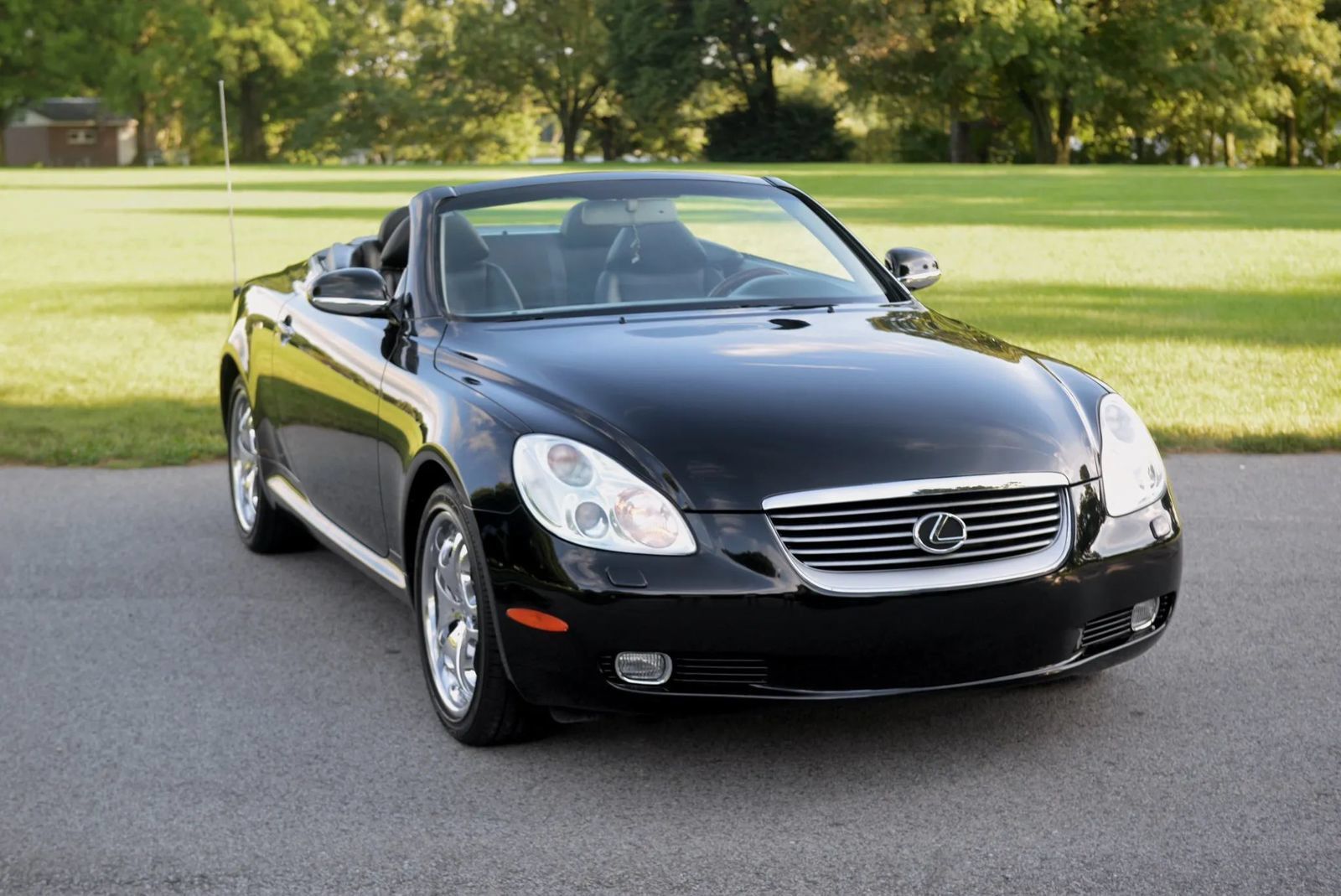 Used 2002 Lexus SC 430 Convertible RWD image 38