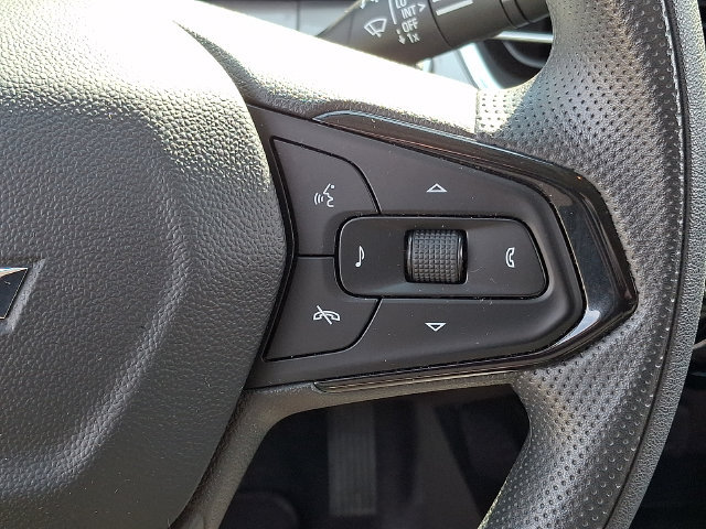 Used 2024 Chevrolet Trax LT FWD image 23