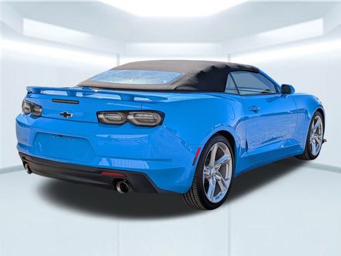 Used 2023 Chevrolet Camaro LT w/ RS Package image 6