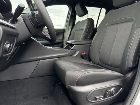 New 2025 Jeep Grand Cherokee Laredo X w/ Luxury Tech Group I image 16