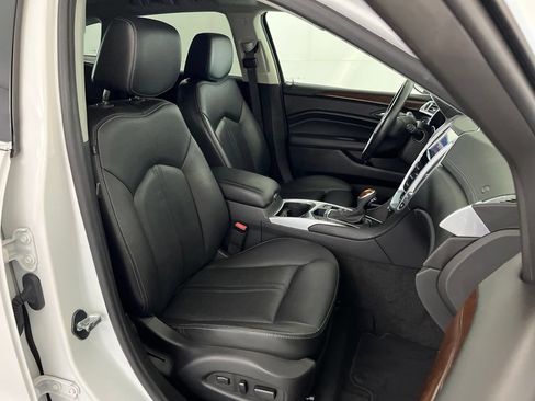 Used 2016 Cadillac SRX Luxury FWD image 22