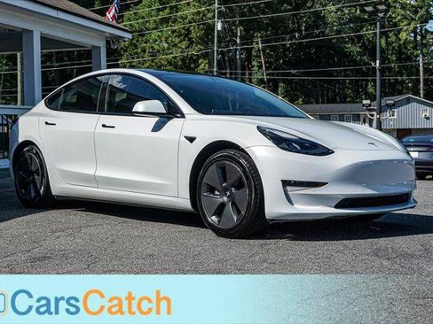 Used 2021 Tesla Model 3 Standard Range Plus RWD image 9