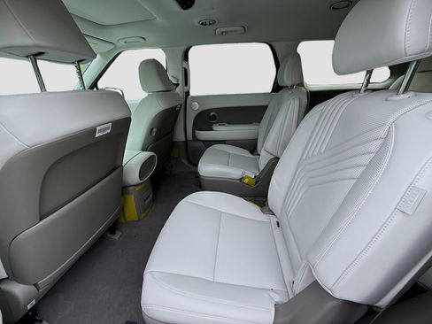 New 2026 Hyundai Palisade SEL Premium FWD image 18