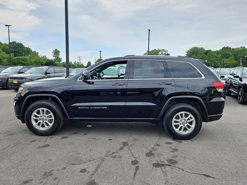 Certified 2020 Jeep Grand Cherokee Laredo AWD/4WD image 4