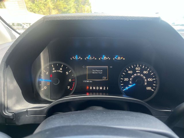 Used 2017 Ford F150 XLT w/ Equipment Group 301A Mid AWD/4WD image 27