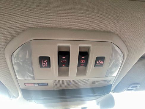 Used 2019 Subaru Ascent Touring w/ Popular Package #3 image 37