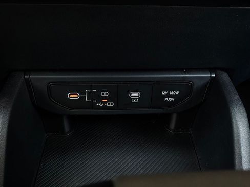 Used 2025 Kia K4 FWD image 26