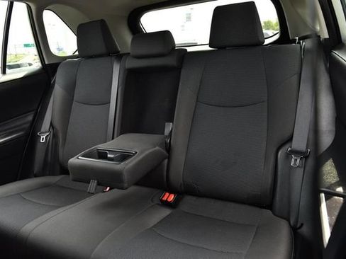Used 2025 Toyota RAV4 LE FWD image 18