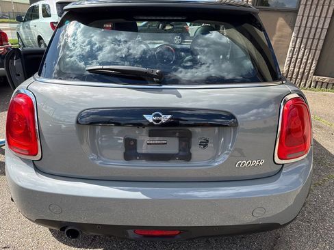 Used 2017 MINI Cooper 2-Door Hardtop FWD image 16