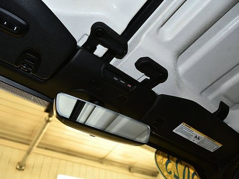 Used 2023 Jeep Wrangler Sahara image 24