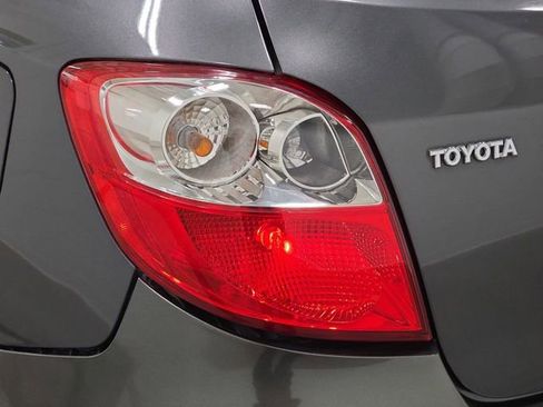 Used 2009 Toyota Matrix Base image 28