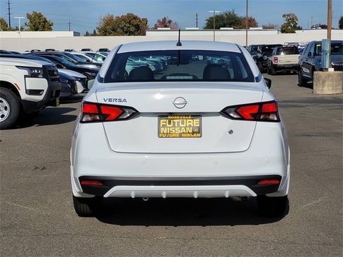 New 2025 Nissan Versa S image 5