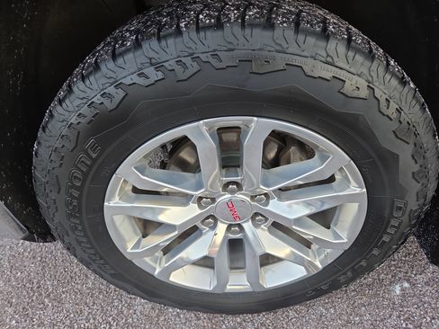 Used 2019 GMC Sierra 1500 SLT w/ SLT Premium Package image 12