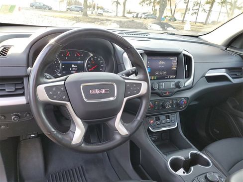 Used 2020 GMC Terrain SLT w/ Preferred Package image 9