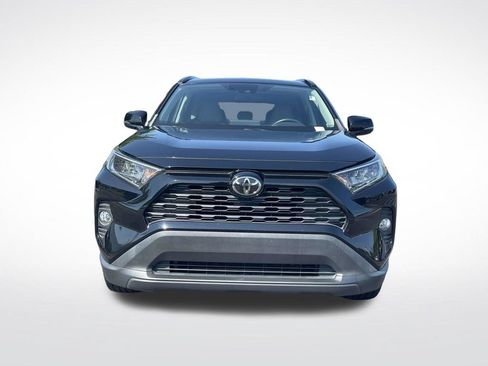 Used 2019 Toyota RAV4 XLE Premium w/ Cold Weather Package FWD image 2