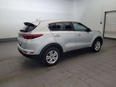 Used 2019 Kia Sportage LX AWD/4WD image 10