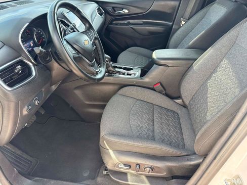 Used 2024 Chevrolet Equinox LT AWD/4WD image 14