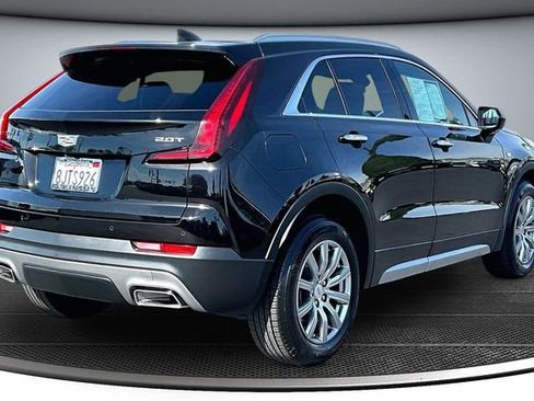 Used 2019 Cadillac XT4 Premium Luxury image 6
