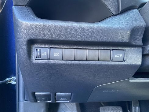 Used 2023 Toyota RAV4 XLE w/ Convenience Package image 15