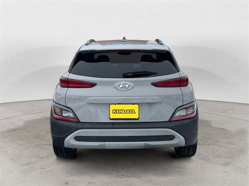 Used 2022 Hyundai Kona SEL image 4