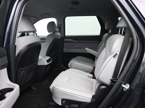 Used 2024 Hyundai Palisade SEL FWD image 25