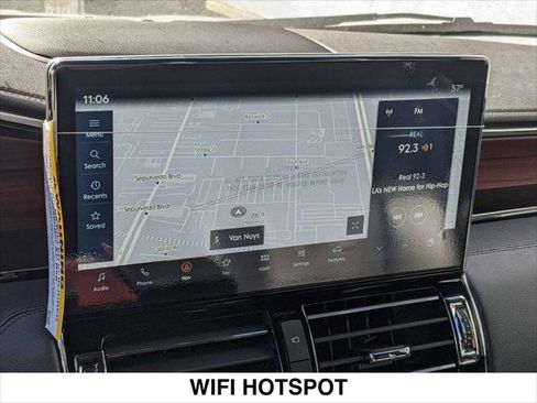 New 2023 Lincoln Navigator Reserve image 9