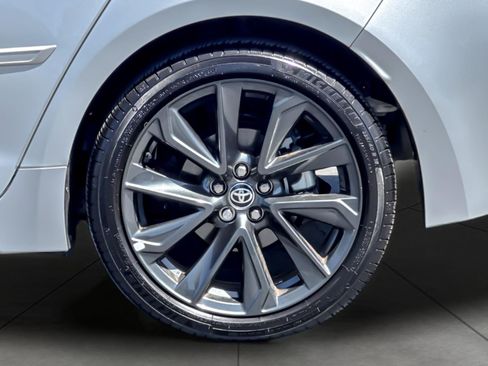 Certified 2025 Toyota Corolla SE FWD image 24