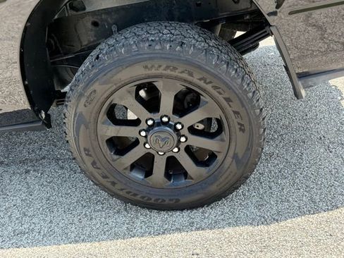 Used 2023 RAM 3500 Laramie w/ Night Edition image 14