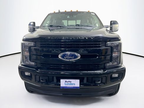 Used 2019 Ford F250 Lariat w/ Lariat Ultimate Package image 2