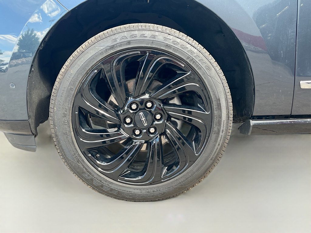 Used 2022 Lincoln Navigator L Reserve AWD/4WD image 35