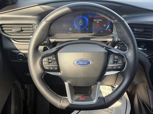 Used 2023 Ford Explorer ST w/ Equipment Group 401A AWD/4WD image 14