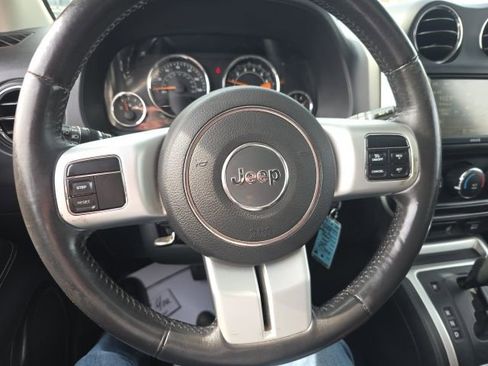 Used 2016 Jeep Compass High Altitude AWD/4WD image 16