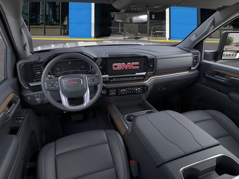 New 2026 GMC Sierra 2500 SLT w/ SLT Premium Package AWD/4WD image 17