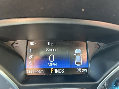 Used 2018 Ford Escape SE w/ SE Sync 3 Package AWD/4WD image 14