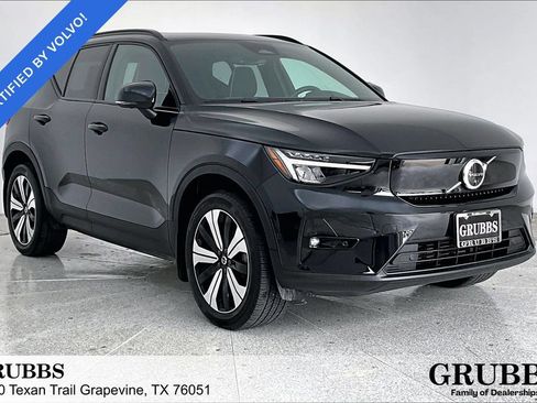 Certified 2023 Volvo XC40 Recharge Plus AWD/4WD image 1