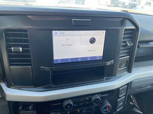 New 2025 Ford F250 XLT w/ Snow Plow/Camper Package image 21