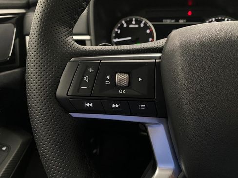 New 2026 Mitsubishi Outlander LE AWD/4WD image 15