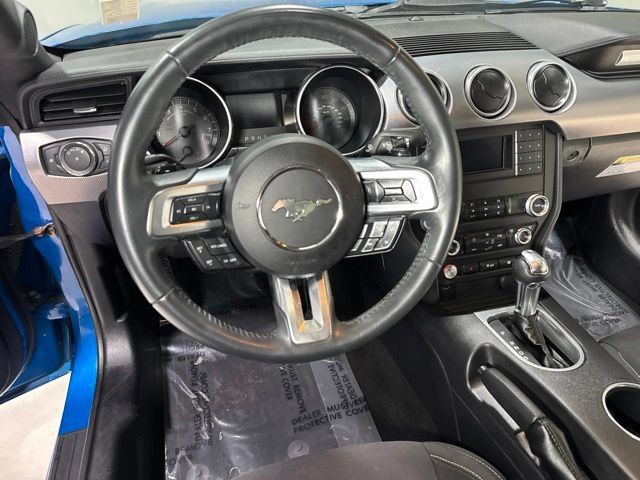 Used 2021 Ford Mustang GT RWD image 12