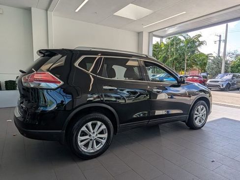 Used 2014 Nissan Rogue SV w/ SV Premium Package image 14