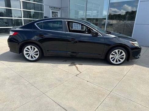 Used 2018 Acura ILX FWD image 8