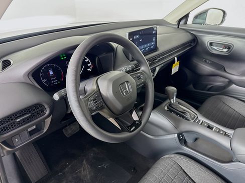 New 2026 Honda HR-V LX image 8