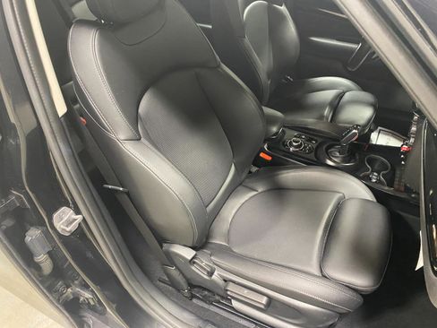 Certified 2023 MINI Cooper Clubman S image 17