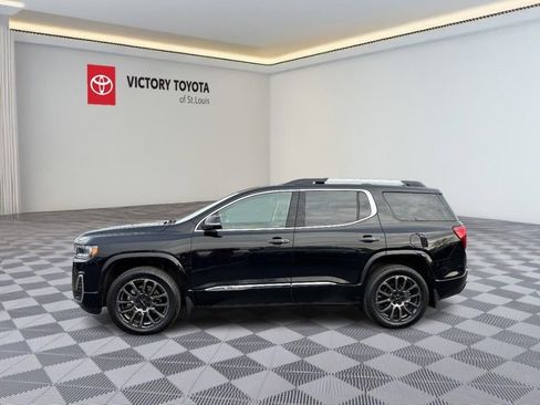 Used 2023 GMC Acadia Denali w/ Black Diamond Edition image 10