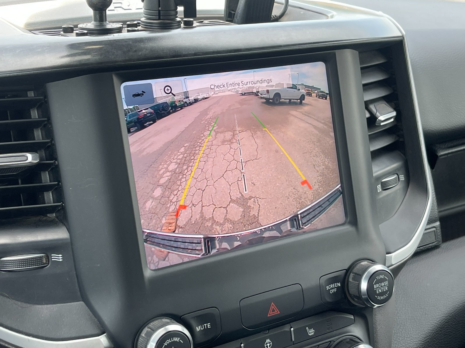 Used 2022 RAM 1500 Big Horn AWD/4WD image 20