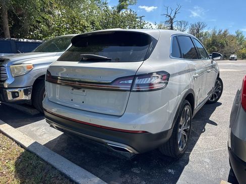 Used 2023 Lincoln Nautilus Reserve w/ Equipment Group 201A image 2