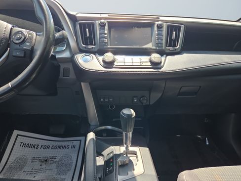 Used 2018 Toyota RAV4 XLE w/ Convenience Package AWD/4WD image 12