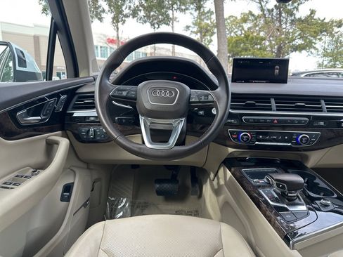 Used 2018 Audi Q7 3.0T Prestige image 41